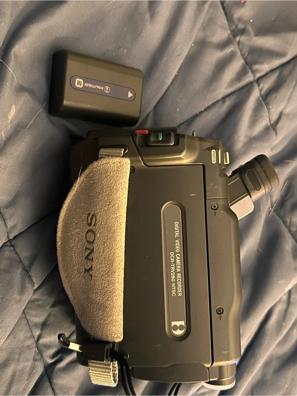 Sony Hi8 Camcorder with Black Hi8/TDK Tapes